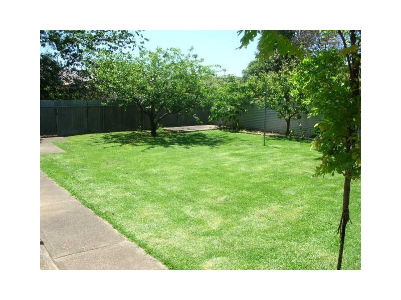 23 Dudley Avenue, North Plympton SA 5037