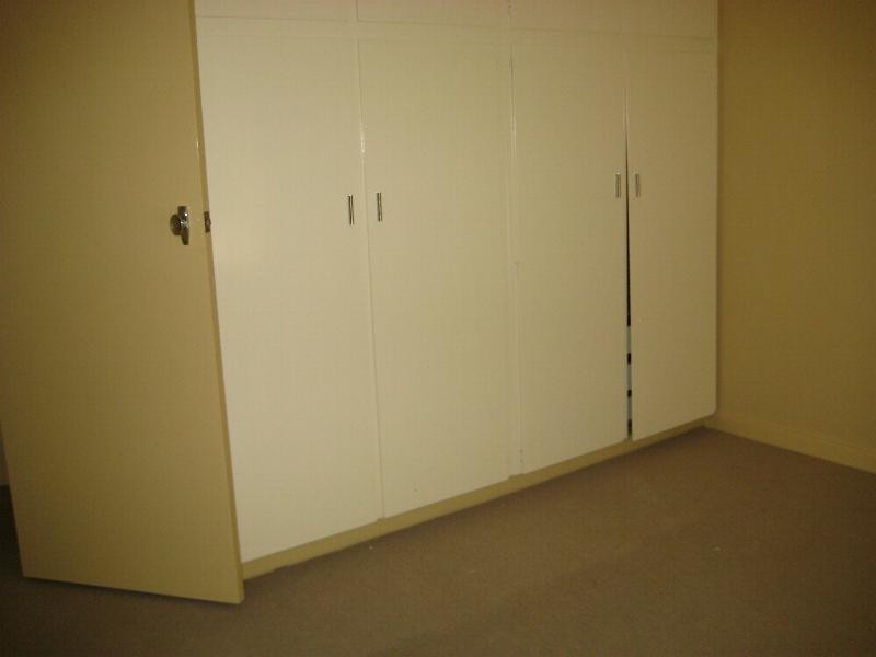 17/2 Emerson Road, Black Forest SA 5035