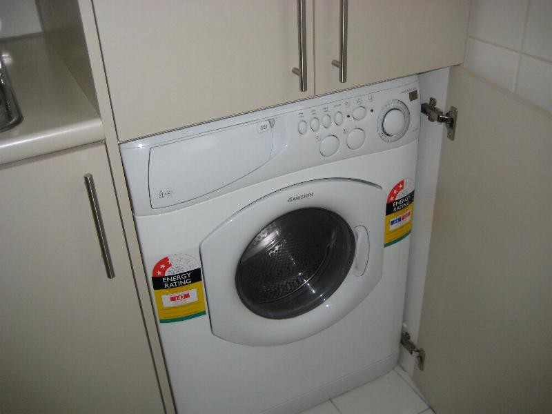 17/2 Emerson Road, Black Forest SA 5035