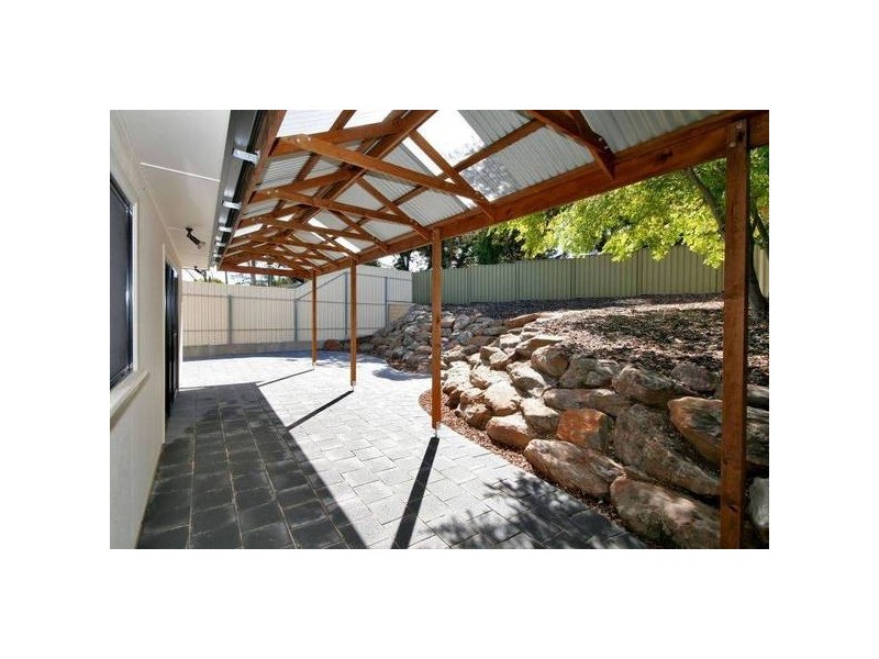 4a Melingie Court, Happy Valley SA 5159
