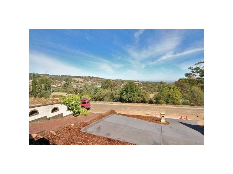 4a Melingie Court, Happy Valley SA 5159