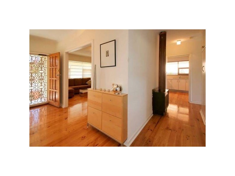 17 Oliver Street, Reynella SA 5161