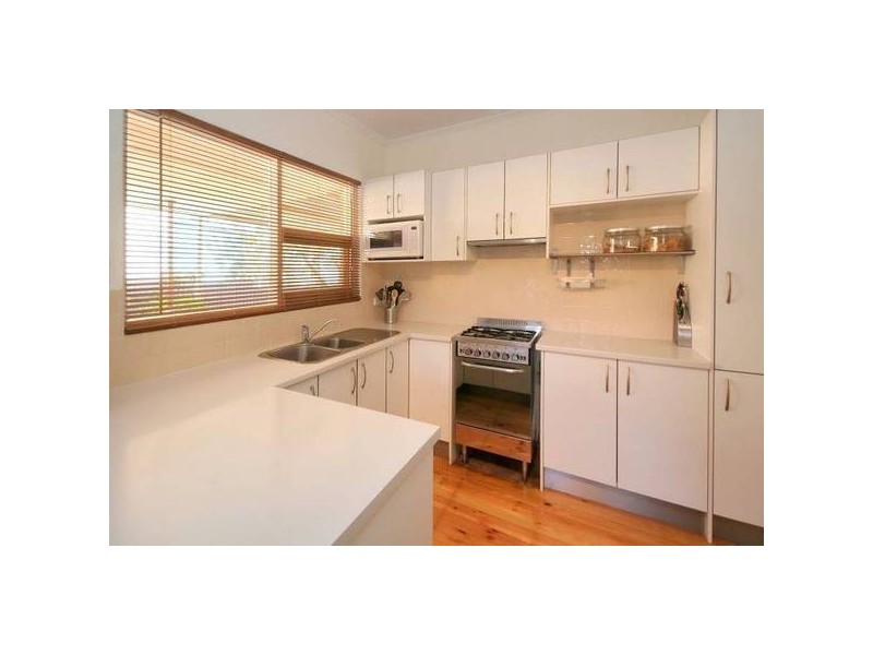 17 Oliver Street, Reynella SA 5161