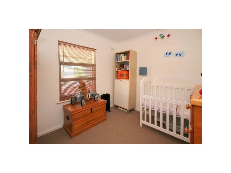 17 Oliver Street, Reynella SA 5161