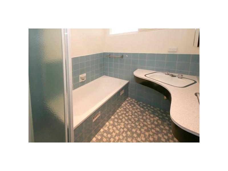 17 Oliver Street, Reynella SA 5161