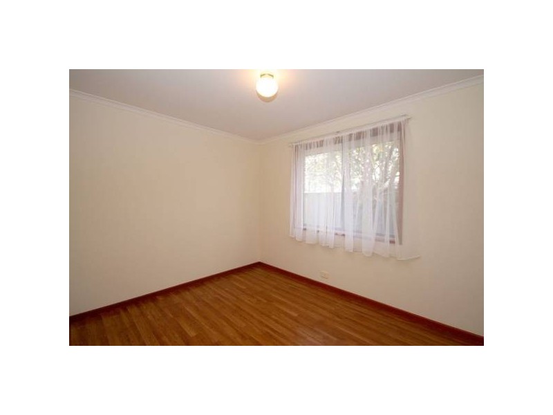 18 Vaucluse Drive, Happy Valley SA 5159