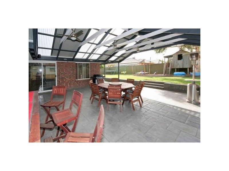 16 Kooyonga Way., Morphett Vale SA 5162