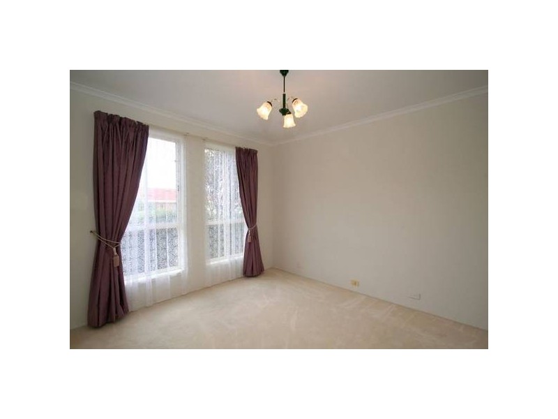 4 Topaz Close, Woodcroft SA 5162