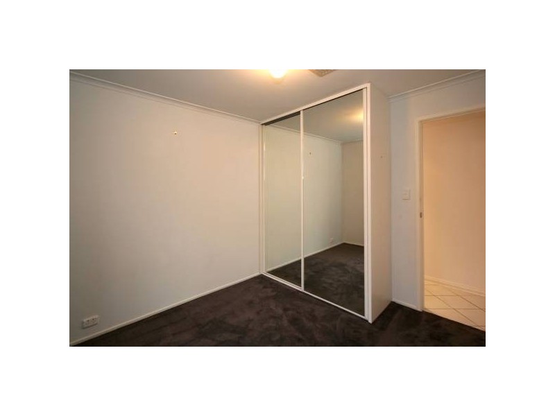 4 Topaz Close, Woodcroft SA 5162