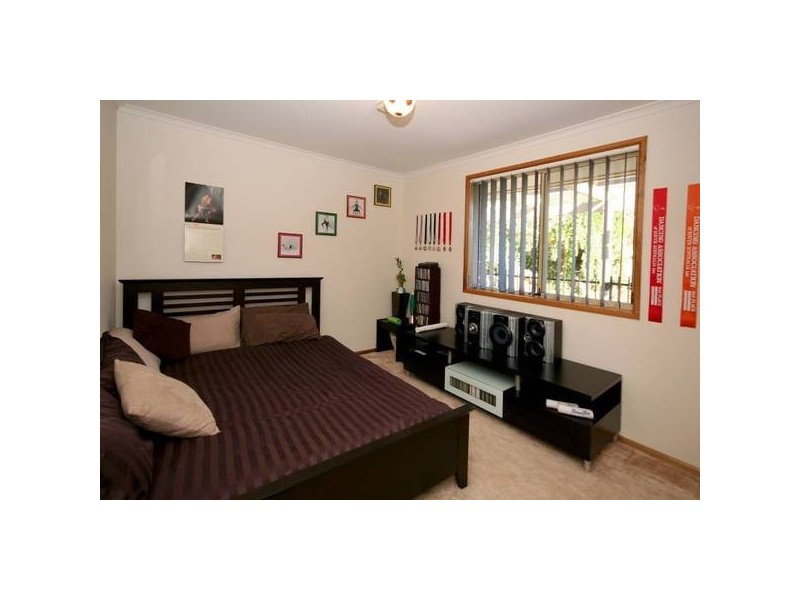 42 Horseshoe Drive, Woodcroft SA 5162