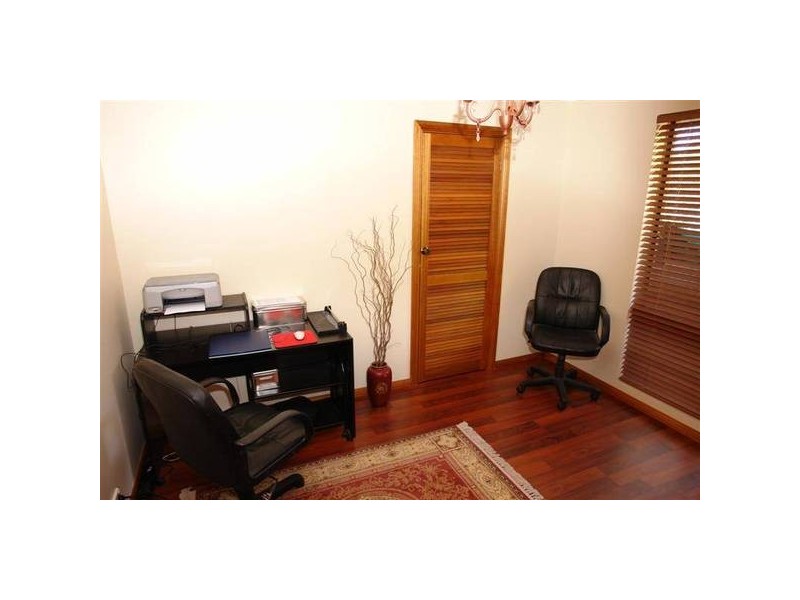 31 Woodhall Drive, Happy Valley SA 5159