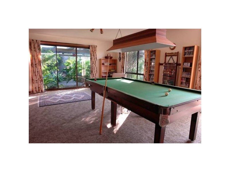 31 Woodhall Drive, Happy Valley SA 5159