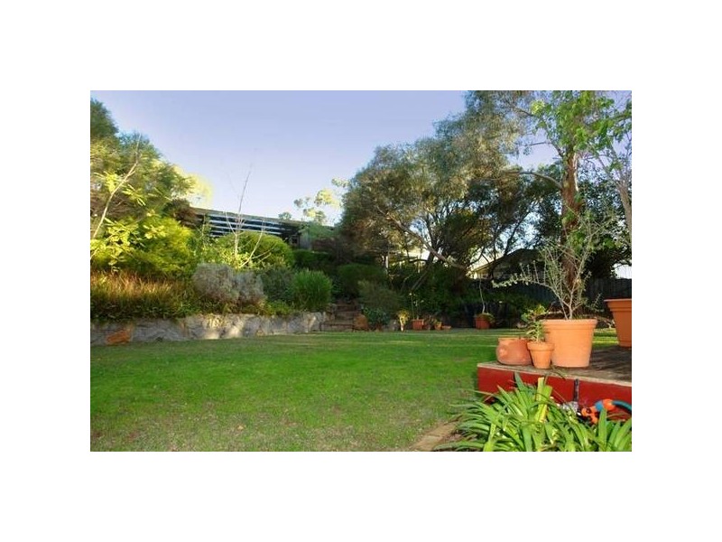 31 Woodhall Drive, Happy Valley SA 5159