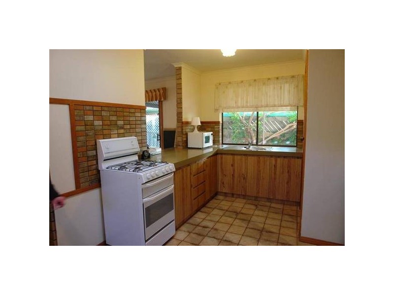 31 Woodhall Drive, Happy Valley SA 5159