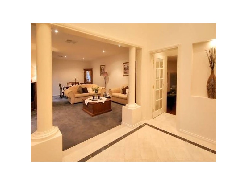 37 Alpine Road, Happy Valley SA 5159