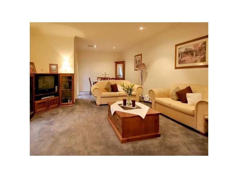 37 Alpine Road, Happy Valley SA 5159