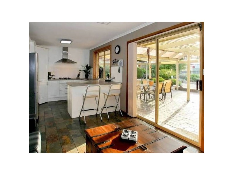 7 Marena Court, Woodcroft SA 5162