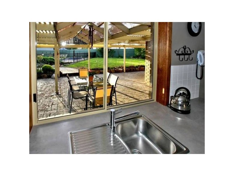 7 Marena Court, Woodcroft SA 5162