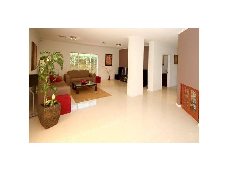 60 Estate Drive, Flagstaff Hill SA 5159