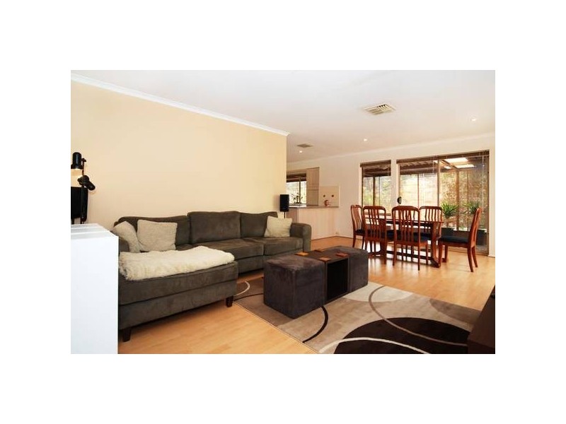 22 Evandale Circuit, Happy Valley SA 5159