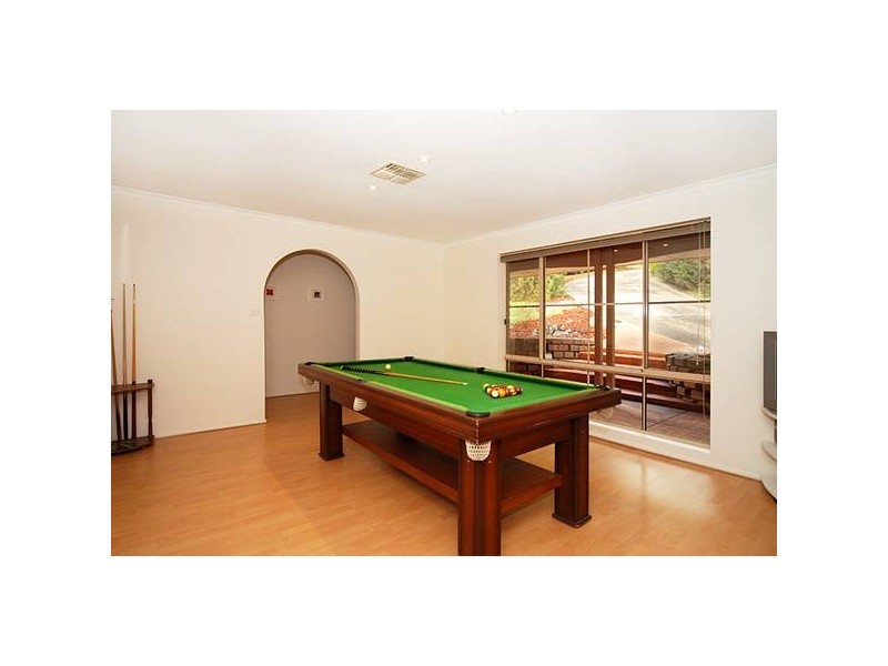 22 Evandale Circuit, Happy Valley SA 5159