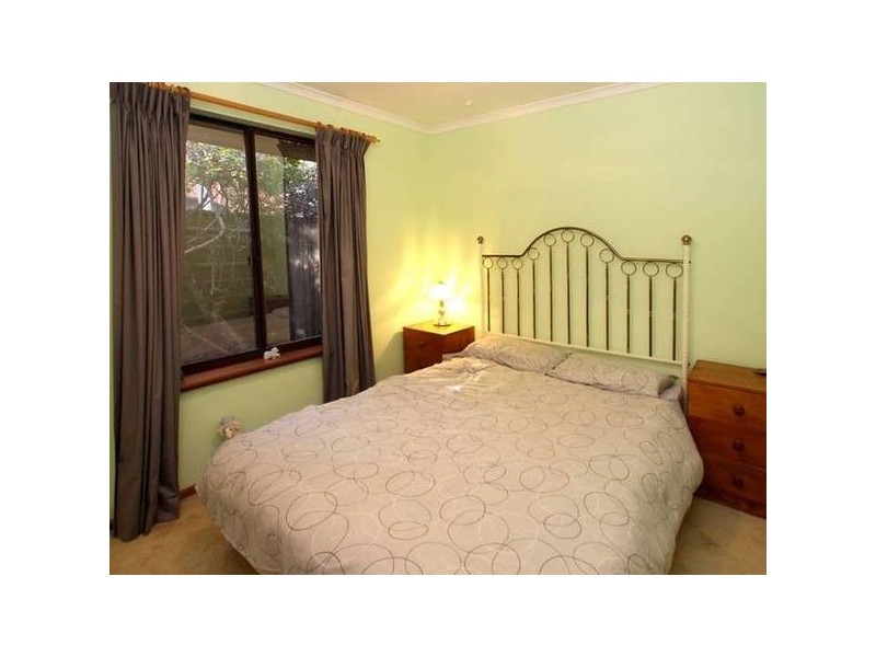 39 Torrens Street, Happy Valley SA 5159