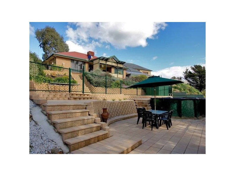 74 Seaview Drive, Happy Valley SA 5159