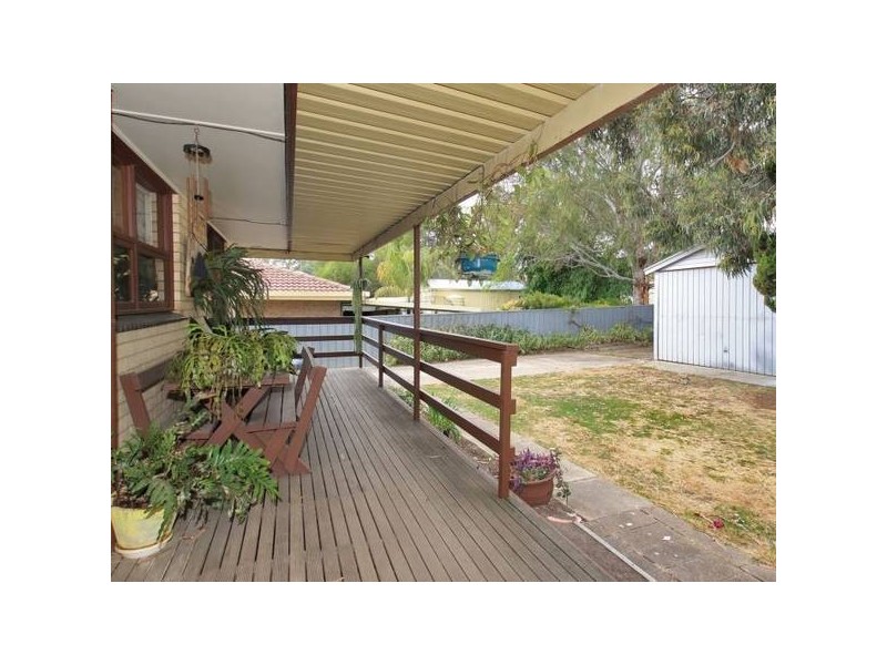 7 Lyle Street, Happy Valley SA 5159