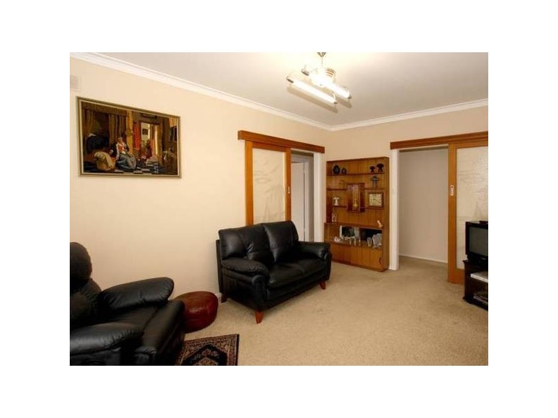 38 Sixth Avenue, Ascot Park SA 5043