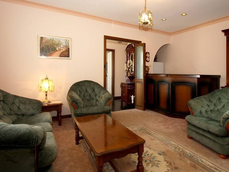 7 Quamby Court, Happy Valley SA 5159