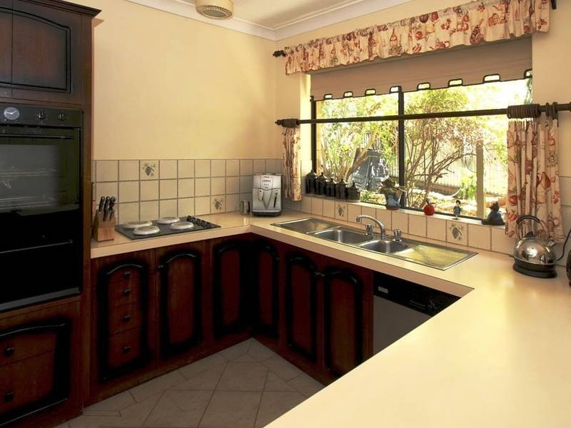 7 Quamby Court, Happy Valley SA 5159