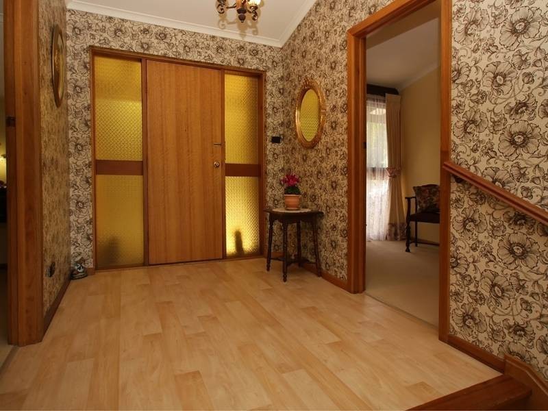 8 Wayne Avenue, Darlington SA 5047