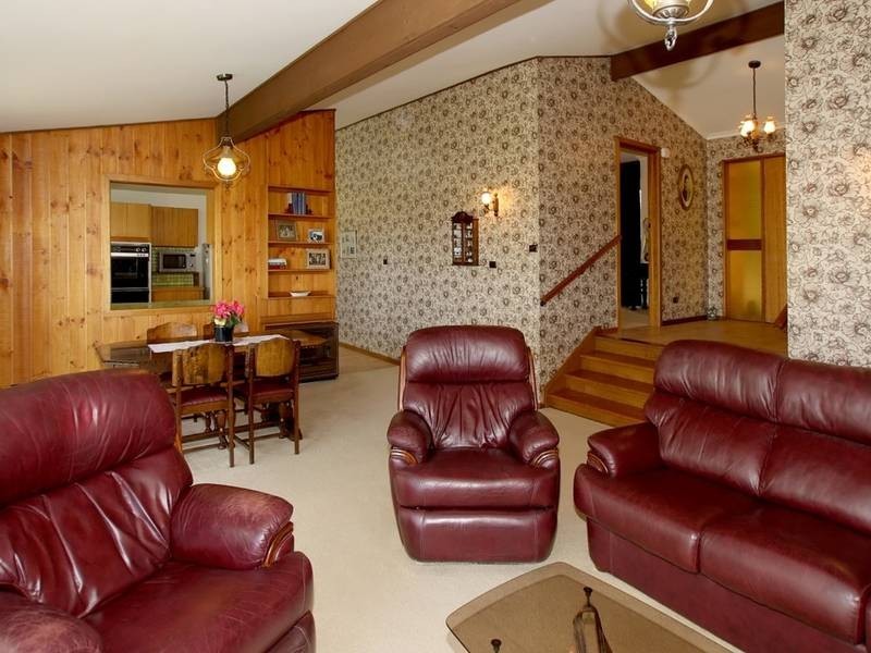 8 Wayne Avenue, Darlington SA 5047