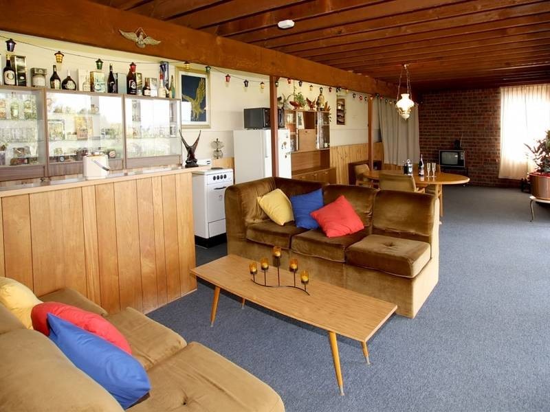 8 Wayne Avenue, Darlington SA 5047