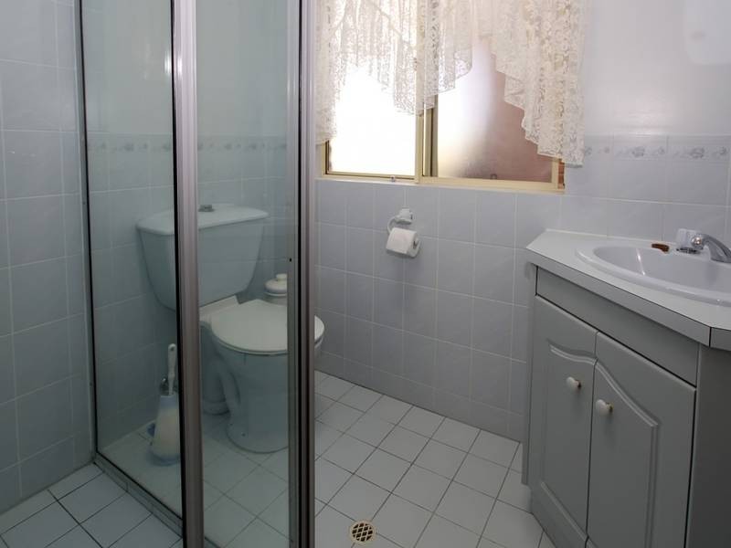 5 La Salle Court, Happy Valley SA 5159
