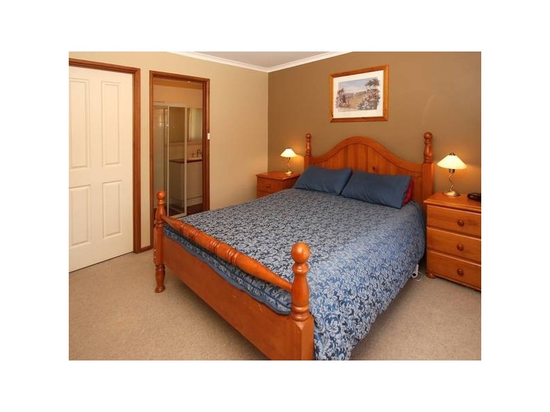 20 Riddoch Crescent, Woodcroft SA 5162