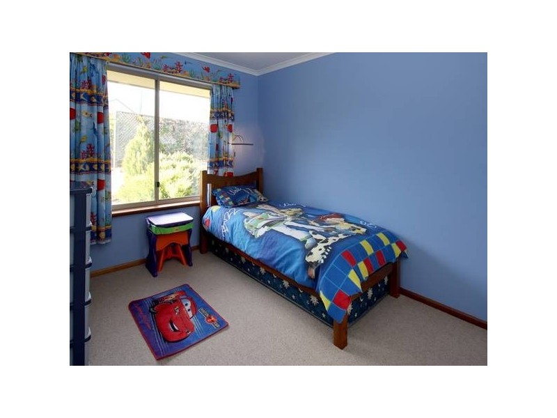 20 Riddoch Crescent, Woodcroft SA 5162