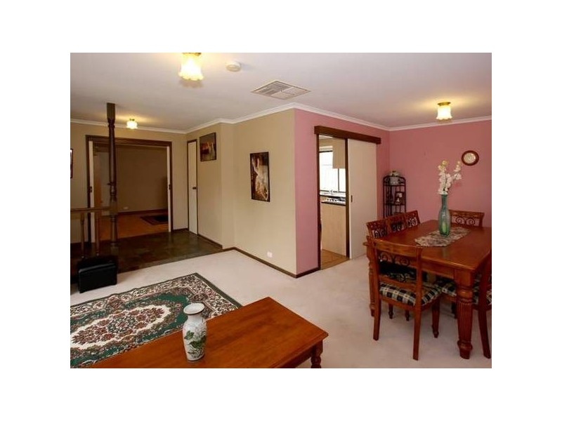 16 Acorn Street, Aberfoyle Park SA 5159