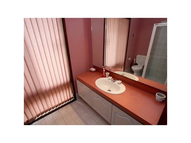 16 Acorn Street, Aberfoyle Park SA 5159