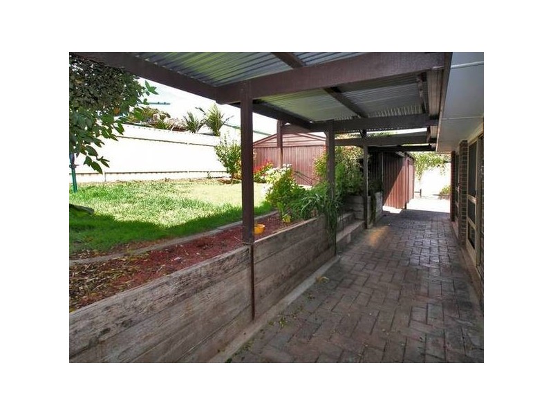 176 States Road, Morphett Vale SA 5162
