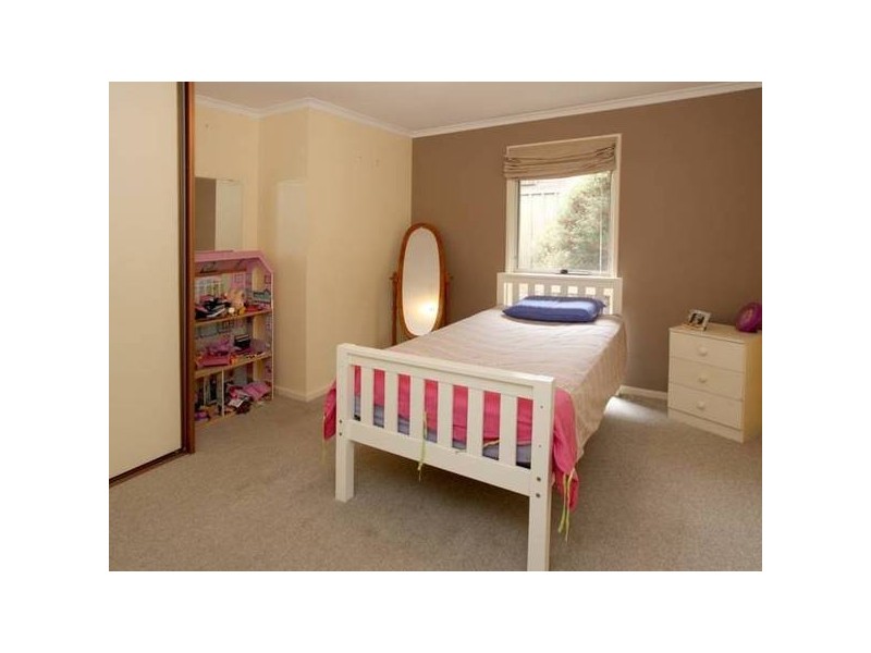 27 Torrens Street, Happy Valley SA 5159