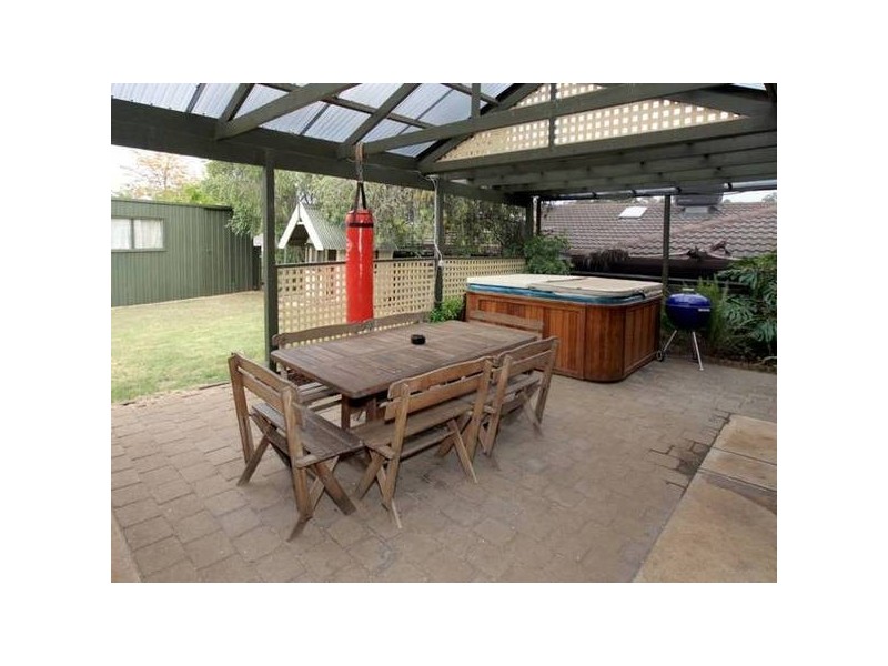 27 Torrens Street, Happy Valley SA 5159