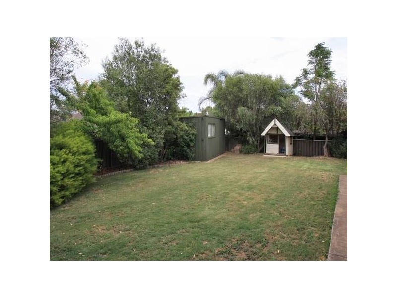 27 Torrens Street, Happy Valley SA 5159