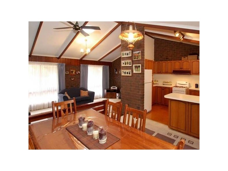 7 Anne Court, Happy Valley SA 5159