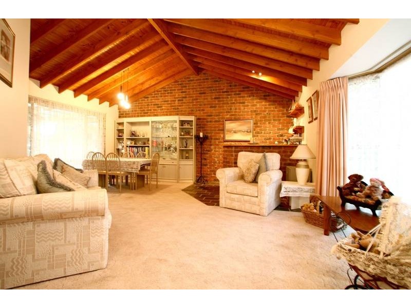 3 Gilda Court, Rowville VIC 3178