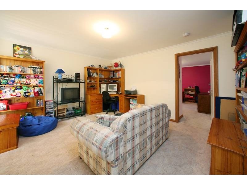 3 Gilda Court, Rowville VIC 3178