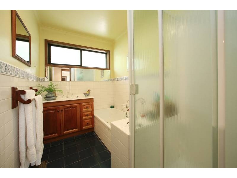 38 Paton Crescent, Boronia VIC 3155