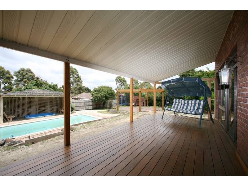 2 Thomson Court, Rowville VIC 3178