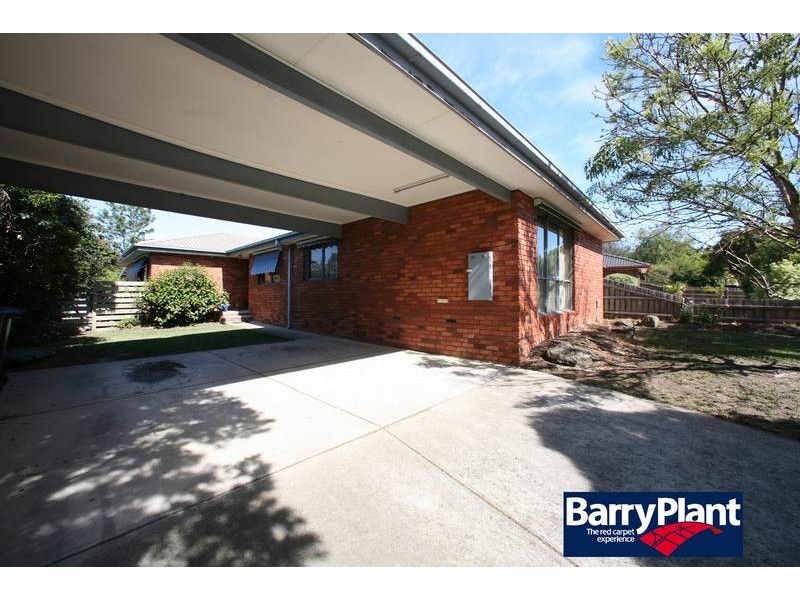 67 Bridgewater Way, Rowville VIC 3178