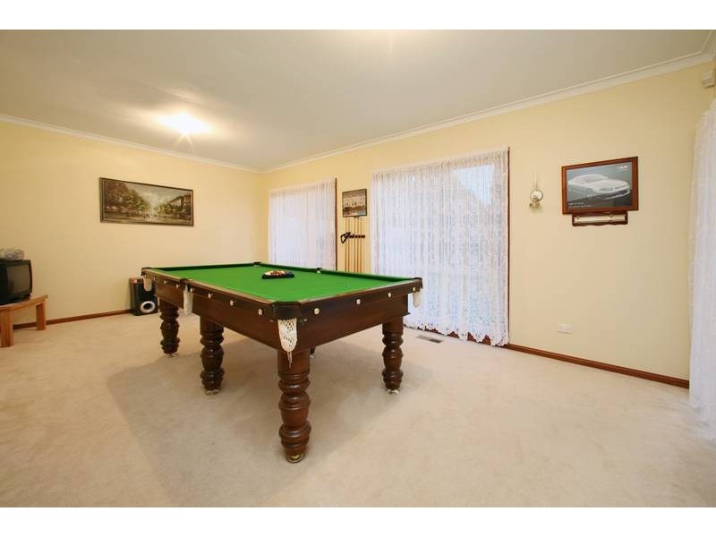 46 Clondara Drive, Rowville VIC 3178